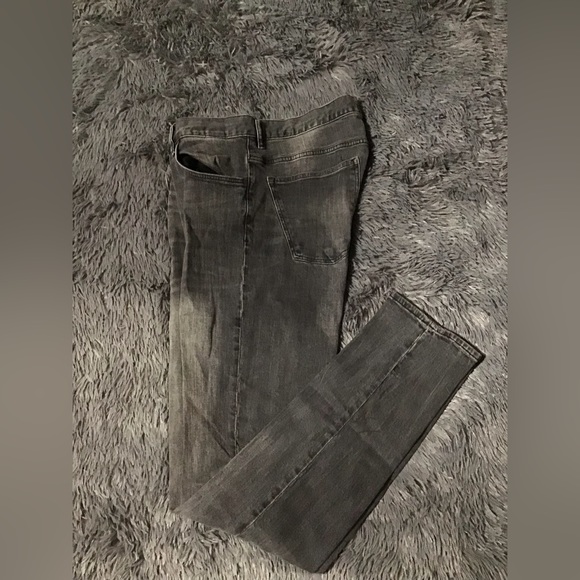 EUC Mens 36 H&M Charcoal Skinny Jeans - Picture 2 of 10